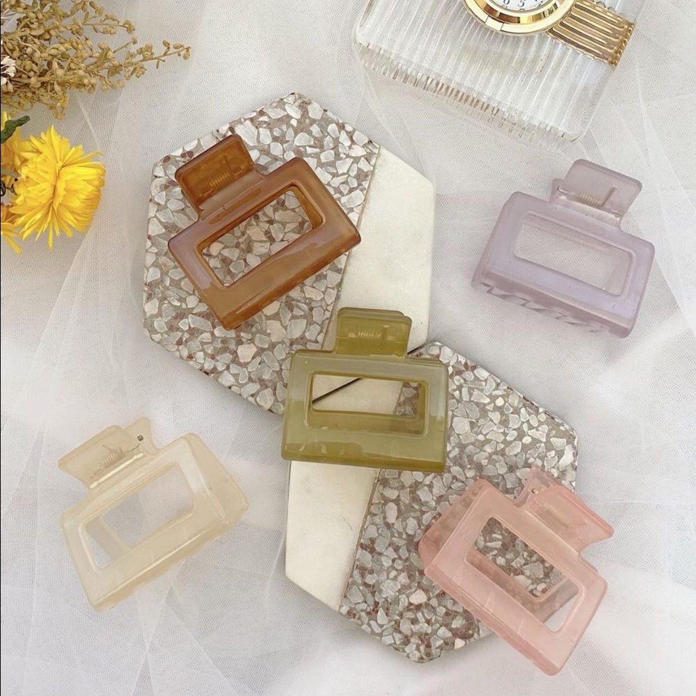 Jelly geometric hair clips
